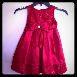 Beautiful holiday dress from Macy’s size 4T